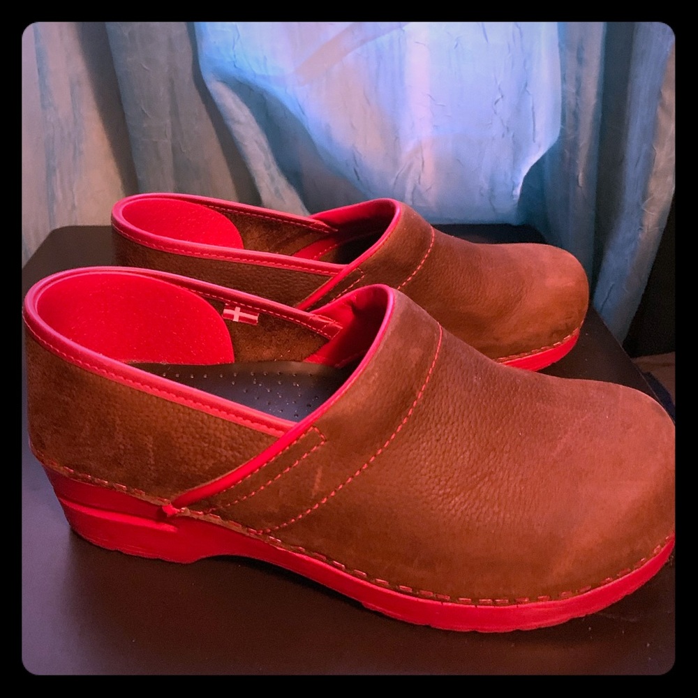 Sanita Clogs Euro 40